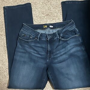 Lee Modern Series Curvy 8 Short Bootcut with Dark Blue Wash and Hidden Pocket!